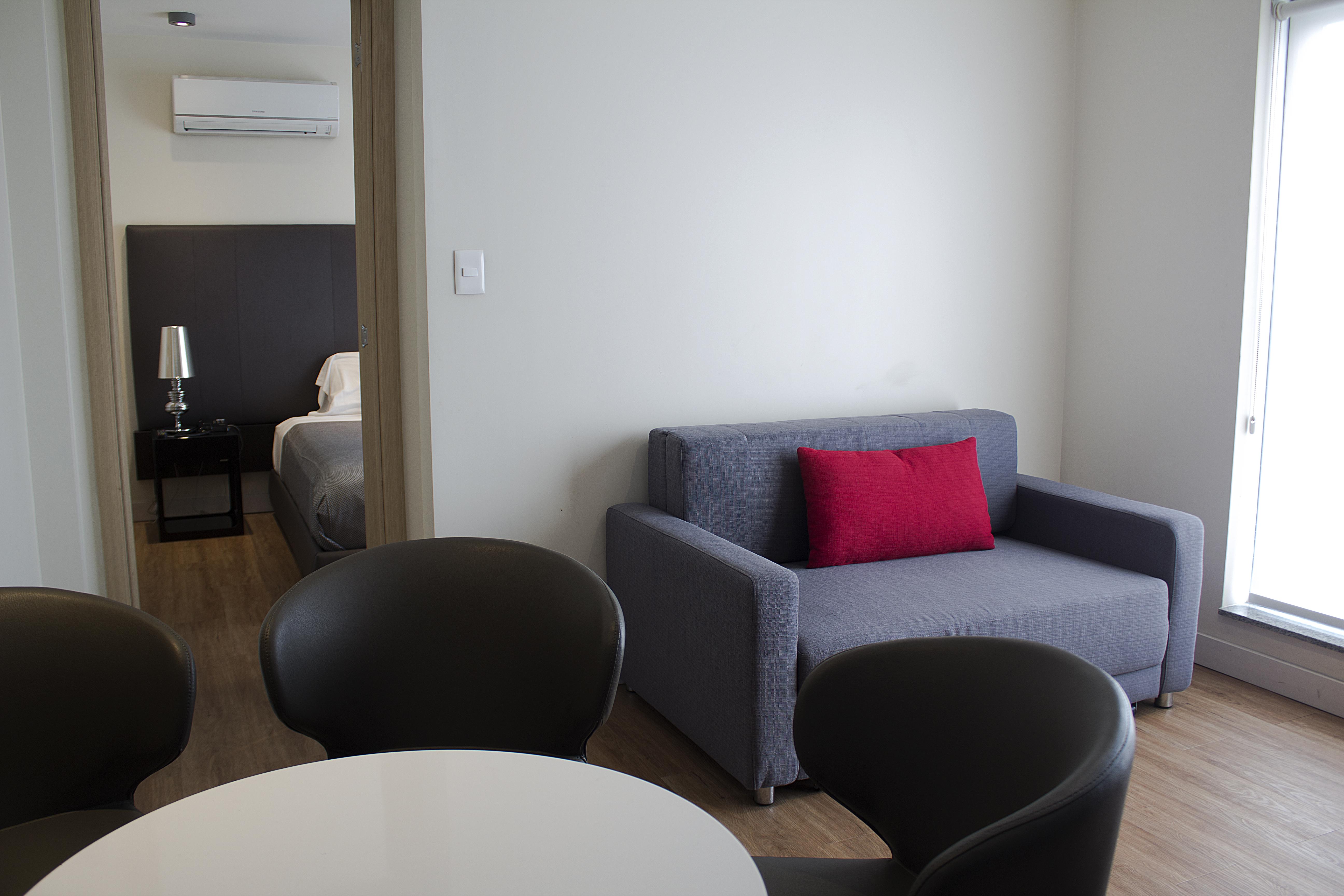 Regency Way Montevideo Hotel Экстерьер фото