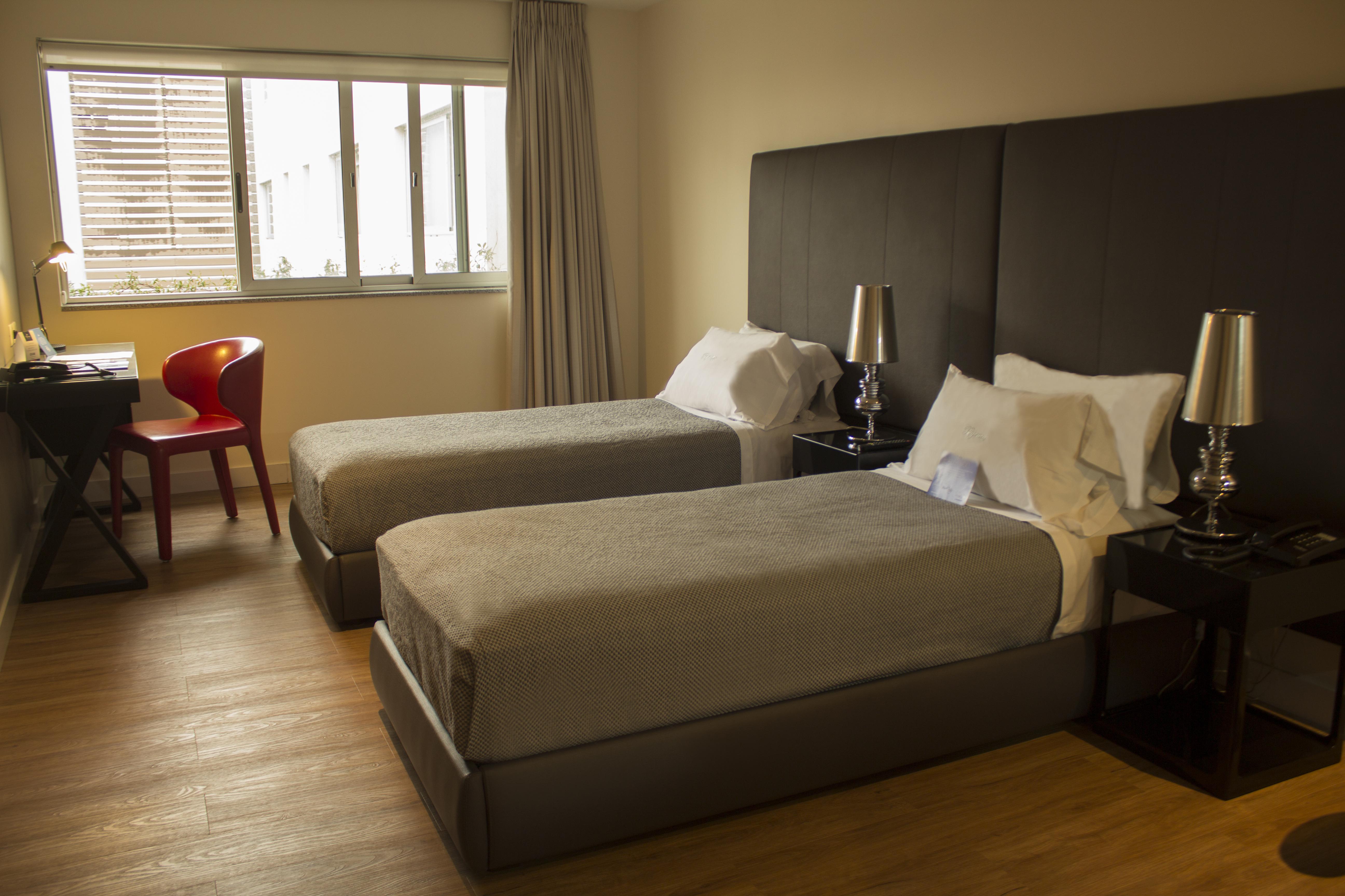 Regency Way Montevideo Hotel Экстерьер фото