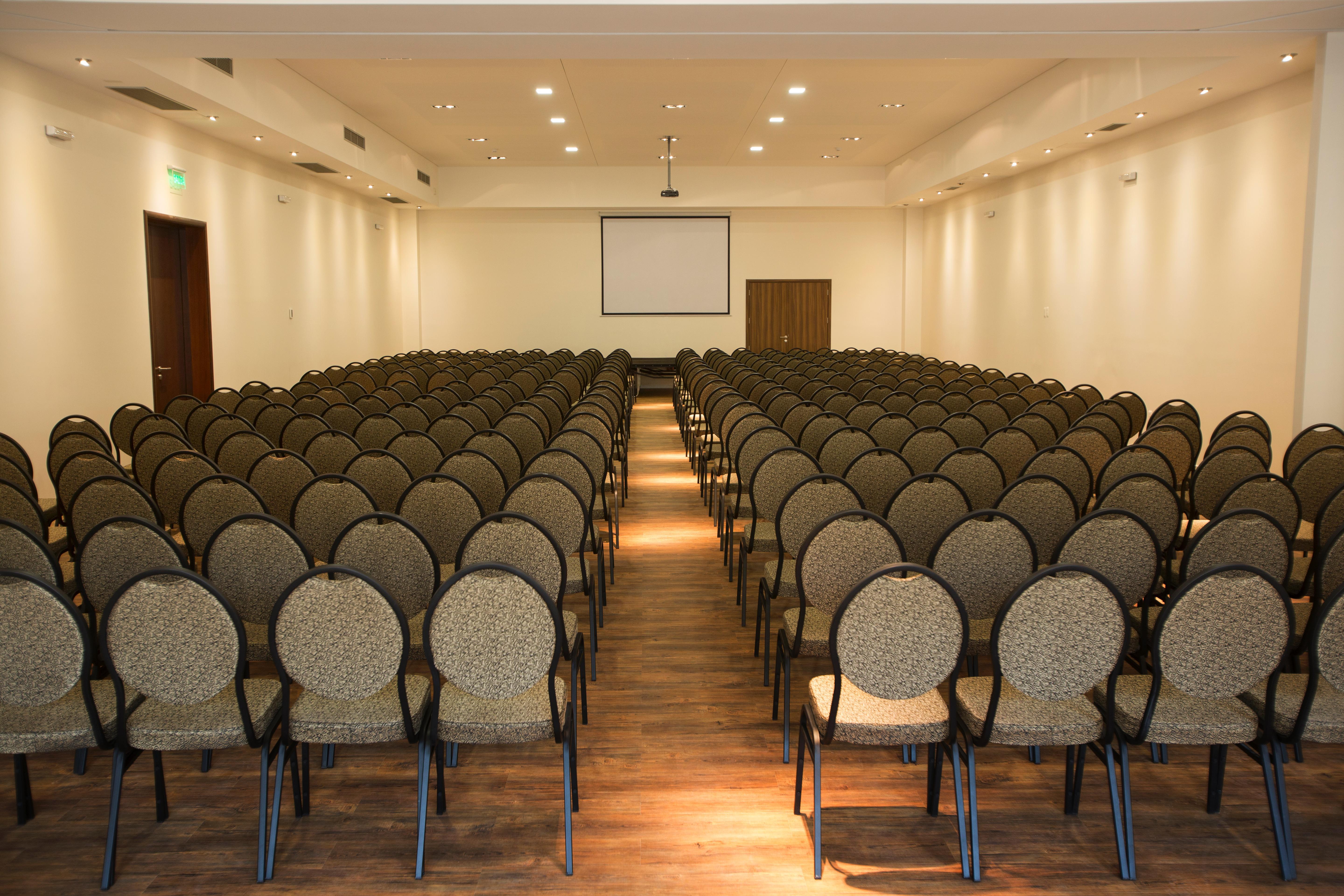 Regency Way Montevideo Hotel Экстерьер фото