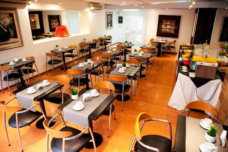 Regency Way Montevideo Hotel Экстерьер фото